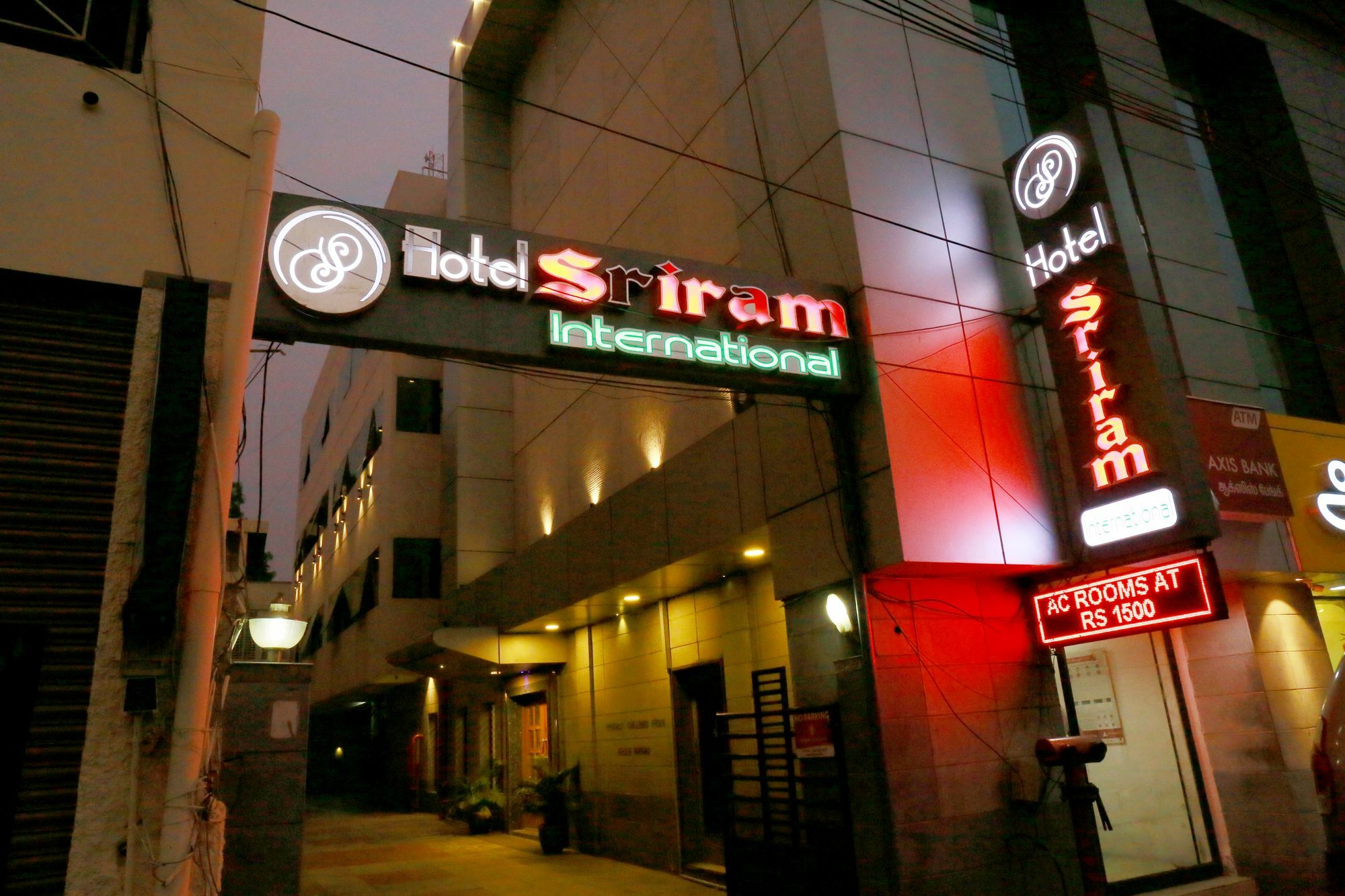 Gate Way Rooms Chennai Exterior photo